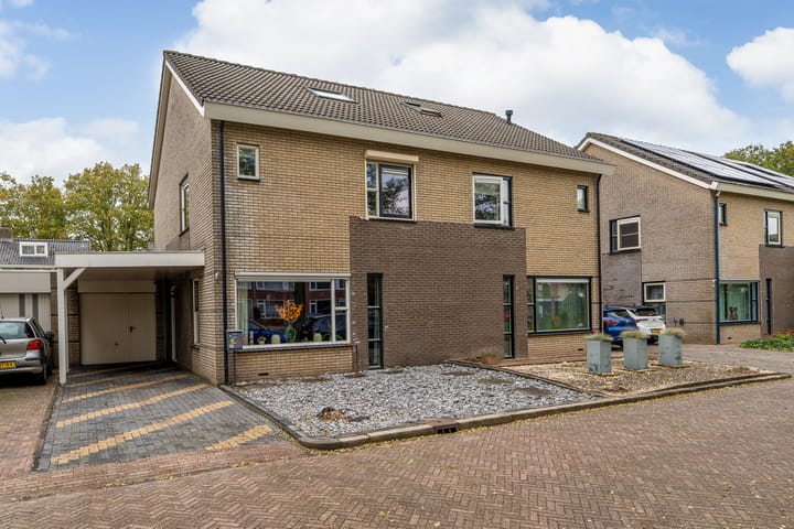 Praamweg 13, Stadskanaal Photo of property Praamweg 13, Stadskanaal