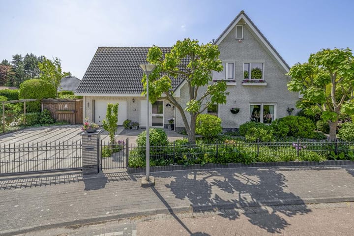 Preludestraat 6 in Hellevoetsluis