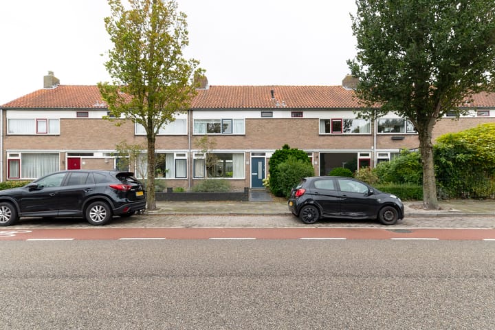 Photo of property President Kennedylaan 30, Oegstgeest