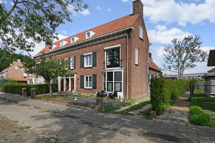 Photo of property President Rooseveltlaan 87, Vlissingen