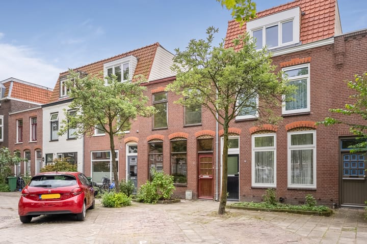 Pretoriaplein 6 in Haarlem