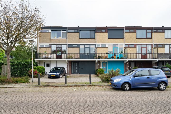 Prins Alexanderlaan 136 in Nieuwerkerk aan den IJssel