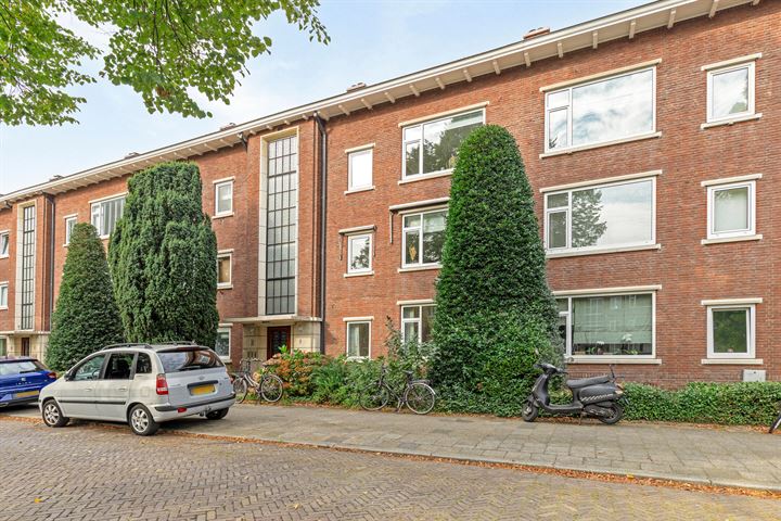 Prins Bernhardlaan 111 in Voorburg