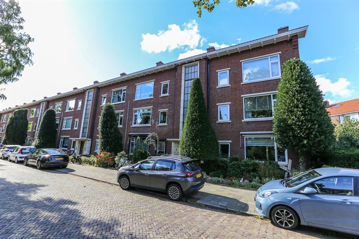 Prins Bernhardlaan 135 in Voorburg