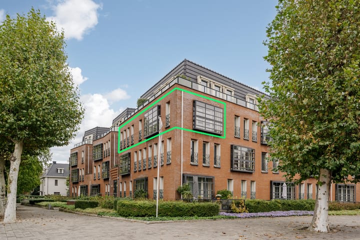 Prins Bernhardlaan 15 in Amstelveen