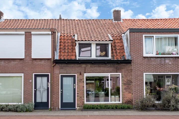 Photo of property Prins Bernhardlaan 198, Veenendaal