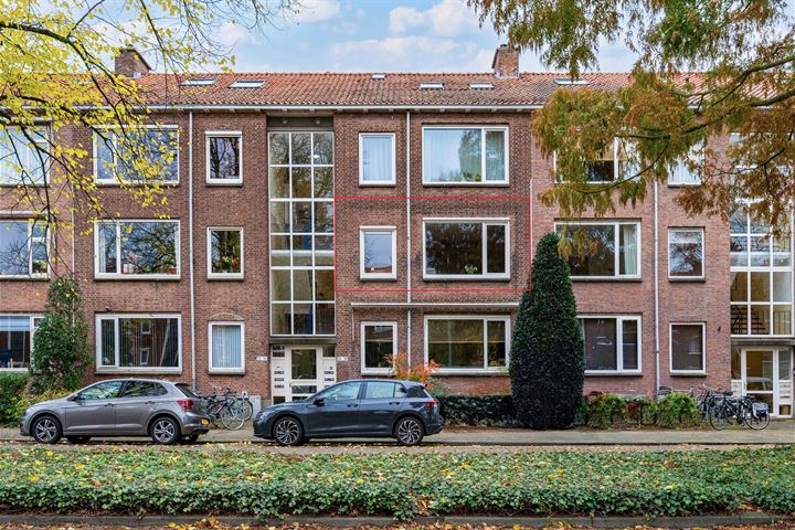 Prins Bernhardlaan 28 in Voorburg