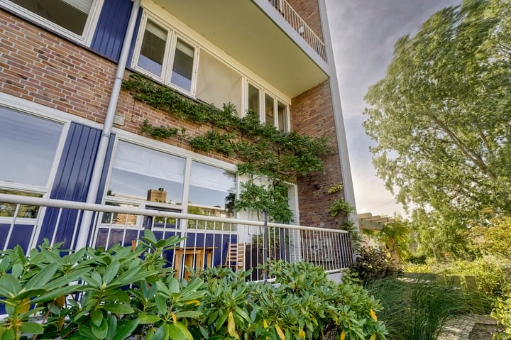 Photo of property Prins Bernhardlaan 346, Katwijk