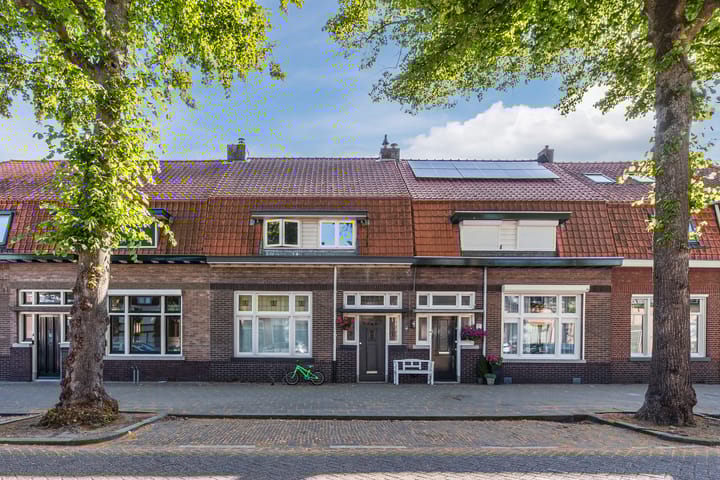 Photo of property Prins Bernhardlaan 49, Bergen op Zoom