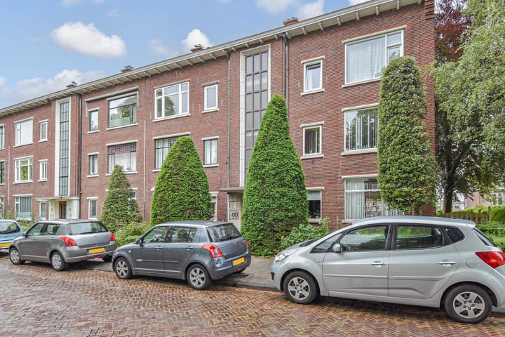 Prins Bernhardlaan 57 in Voorburg