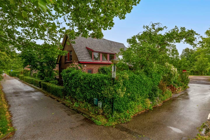 Prins Bernhardstraat 2 in Lekkerkerk