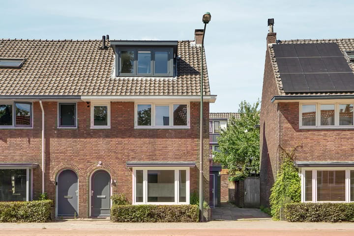Prins Bernhardstraat 27 in Hilversum