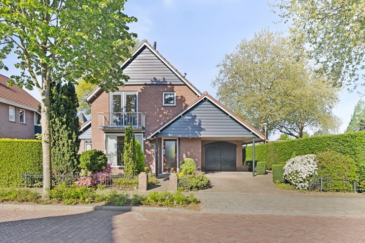 Prins Bernhardstraat 3 in Heino