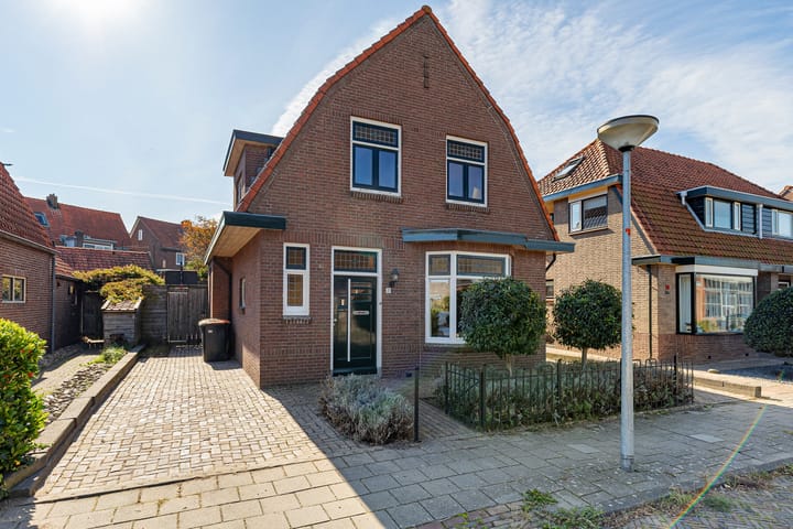 Prins Bernhardstraat 32 in Steenwijk