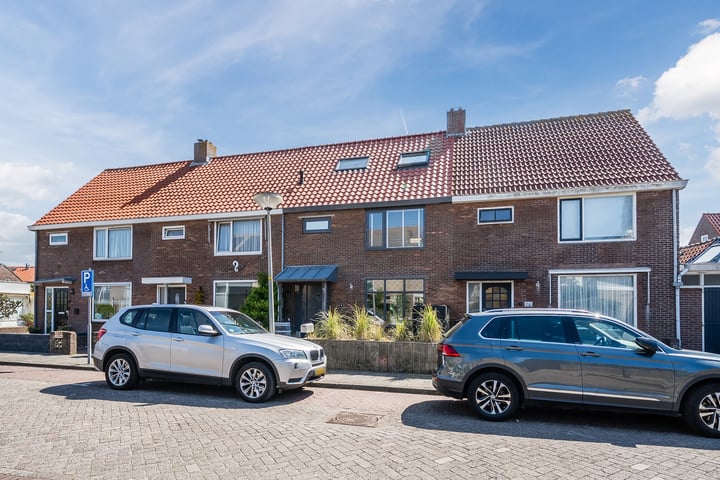Prins Bernhardstraat 4 in Egmond aan Zee