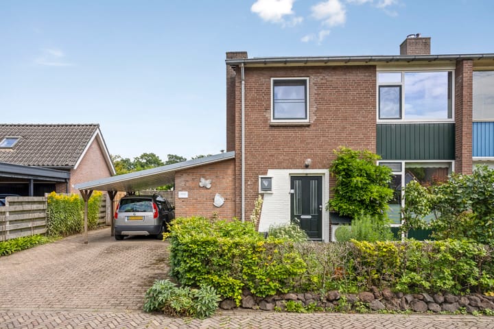 Prins Bernhardweg 28 in Vorden
