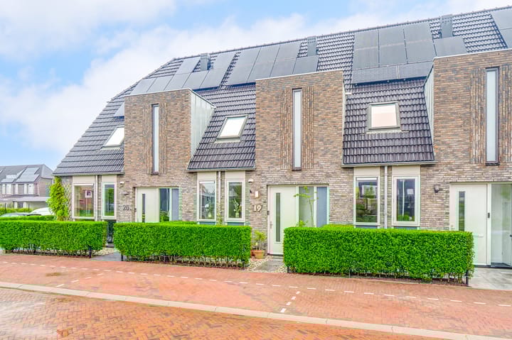 Photo of property Prins Clauslaan 19, Julianadorp