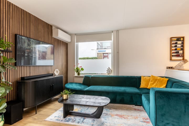 Photo of property Prins Clausplein 12, Moordrecht
