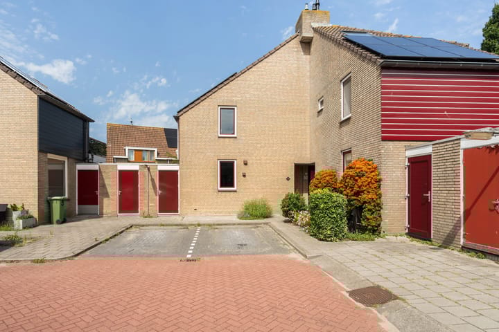 Prins Clausplein 4 in Moordrecht