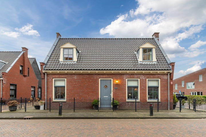 Prins Clausstraat 5 in Bunschoten-Spakenburg