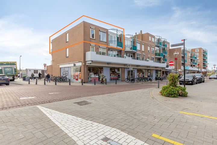 Photo of property Prins Hendrikstraat 320, Hoek van Holland