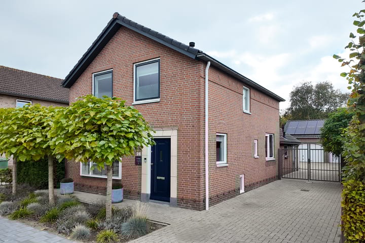 Prins Willemstraat 26 in Klundert photo