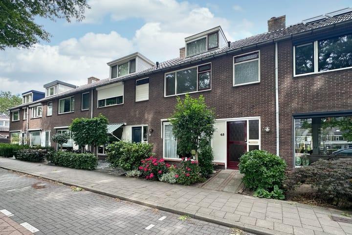 Photo of property Prinses Beatrixlaan 45, Waddinxveen