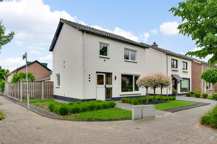 Prinses Beatrixstraat 31 in Stramproy