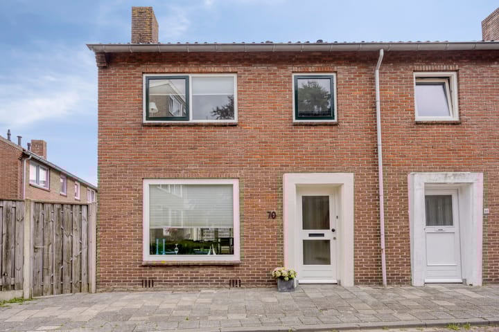 Photo of property Prinses Beatrixstraat 70, Middelburg