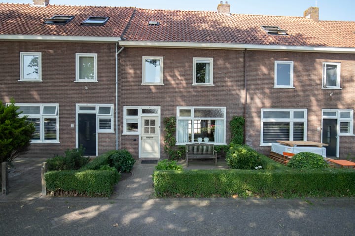 Prinses Beatrixstraat 82 in Genemuiden