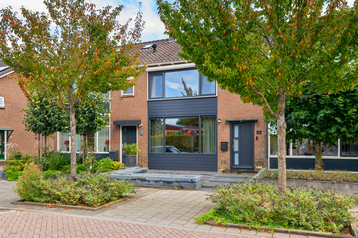 Prinses Irenelaan 15 in Leerdam Foto