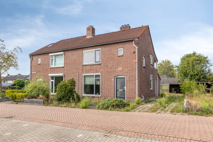 Prinses Irenestraat 3 in Gaanderen foto