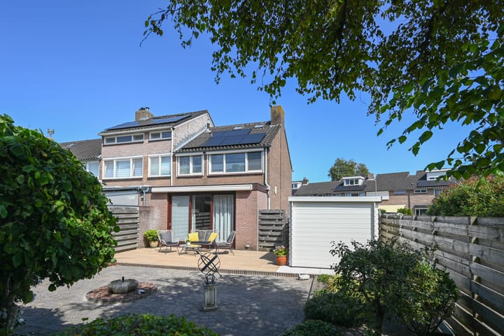 Photo of property Prinses Margriethof 43, Naarden
