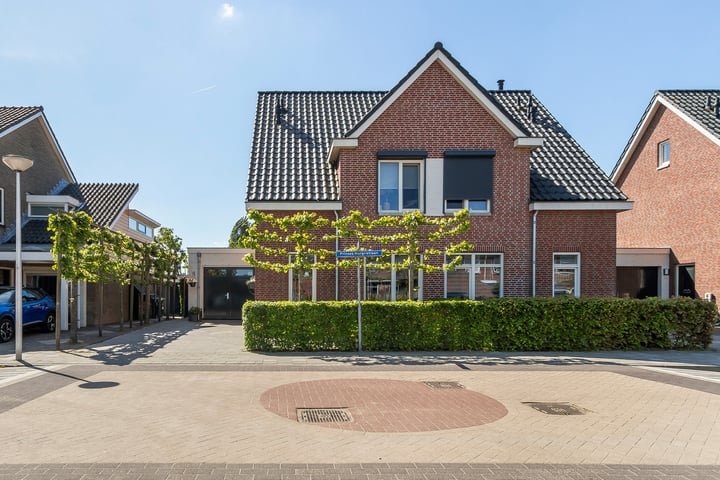 Prinses Margrietlaan 22 in Oud-Alblas