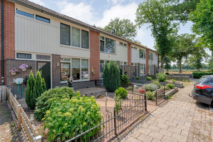 Photo of property Prinses Margrietlaan 42, Slagharen