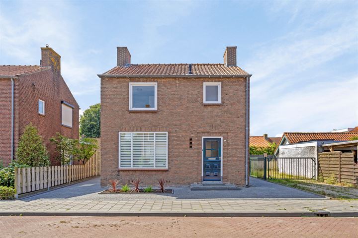 Prinses Margrietstraat 2 in Hooge Zwaluwe