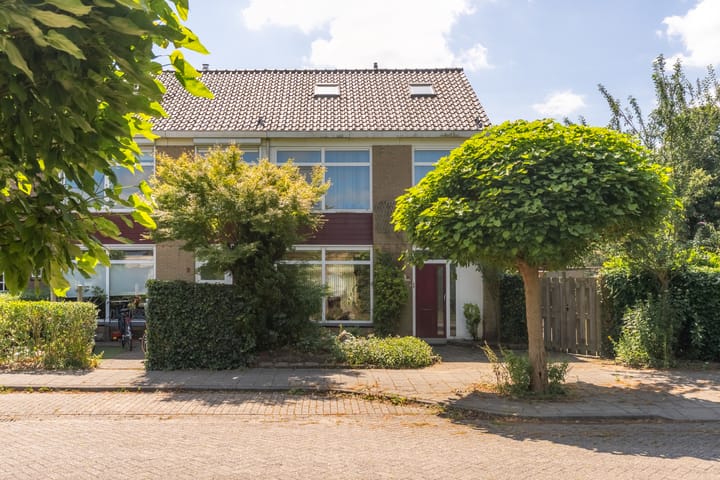 Prinses Margrietweg 1 in Houten