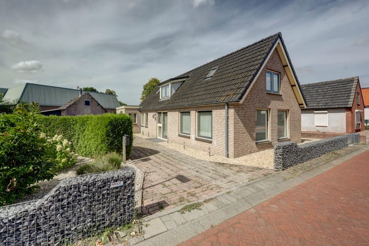 Photo of property Prinses Wilhelminastraat 14, Aalst