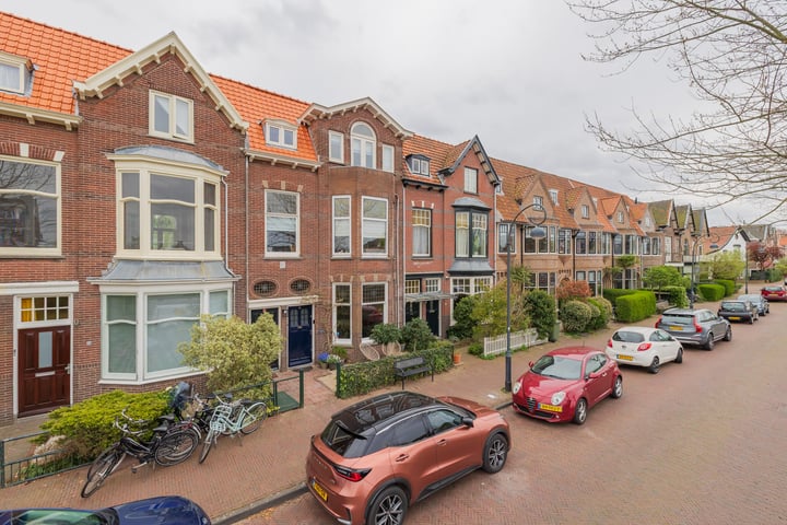 Prinsessekade 35-ZW in Haarlem