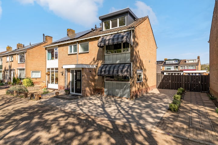 Photo of property Prinsessenweg 15, Nieuwegein