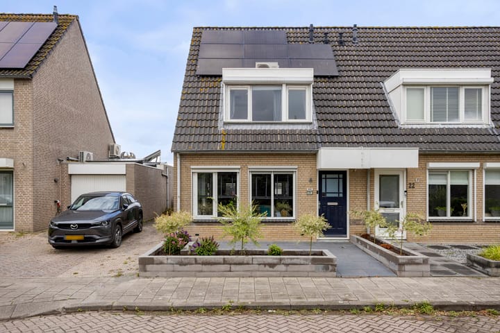 Priorindreef 24 in Willemstad