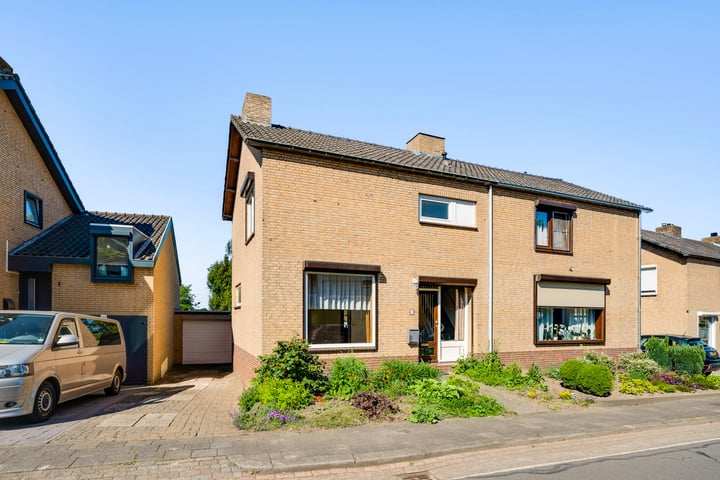 Processieweg 3 in Geulle foto