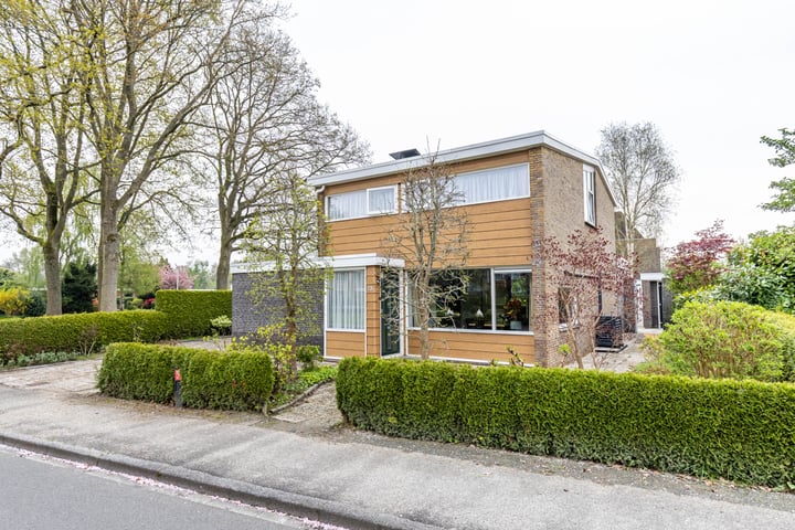 Photo of property Prof. Dr. J.C. Schoutelaan 13, Haren Gn