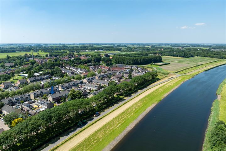 Prof Gerbrandyplein 4 in Geervliet