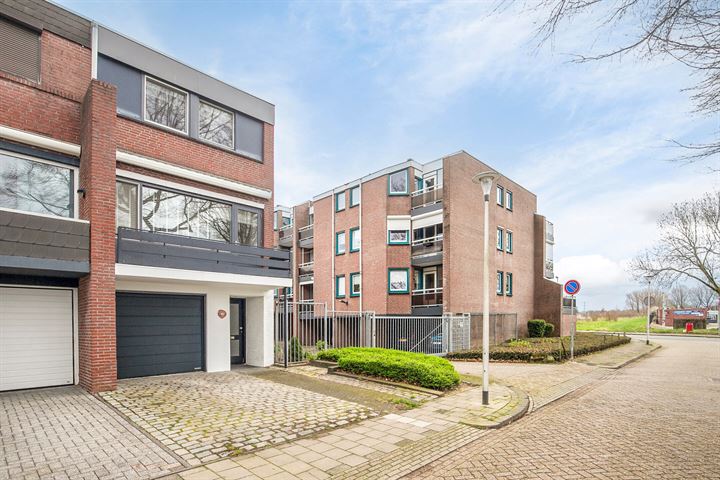 Prof. Kamerlingh Onnesstraat 95 in Hoensbroek