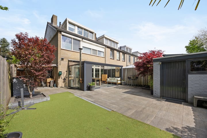 Photo of property Prof. Krabbestraat 13, Waalwijk