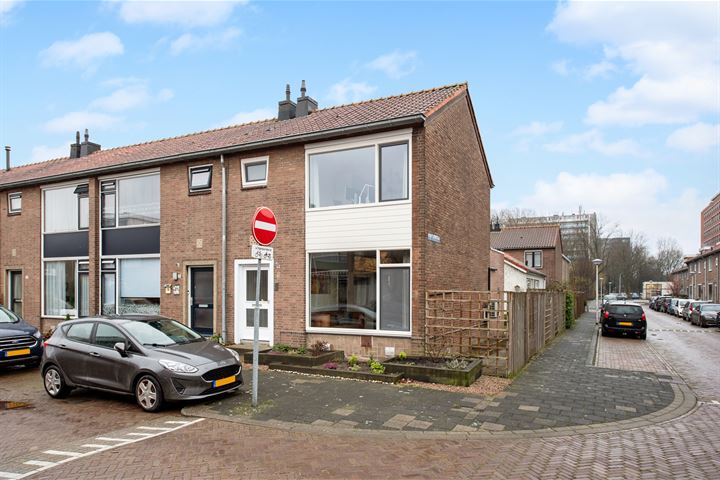 Prof. Oudemansstraat 8 in Delft