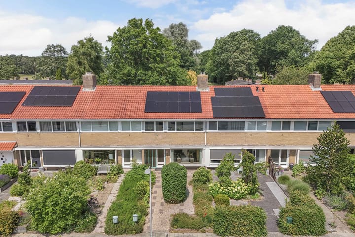 Prof. ter Veenstraat 93 in Emmeloord