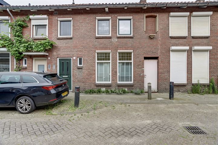 Professor Aalbersestraat 19 in Tilburg