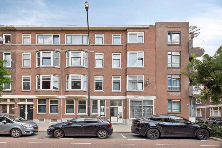 Professor Kamerlingh Onneslaan 132A-1 in Schiedam foto